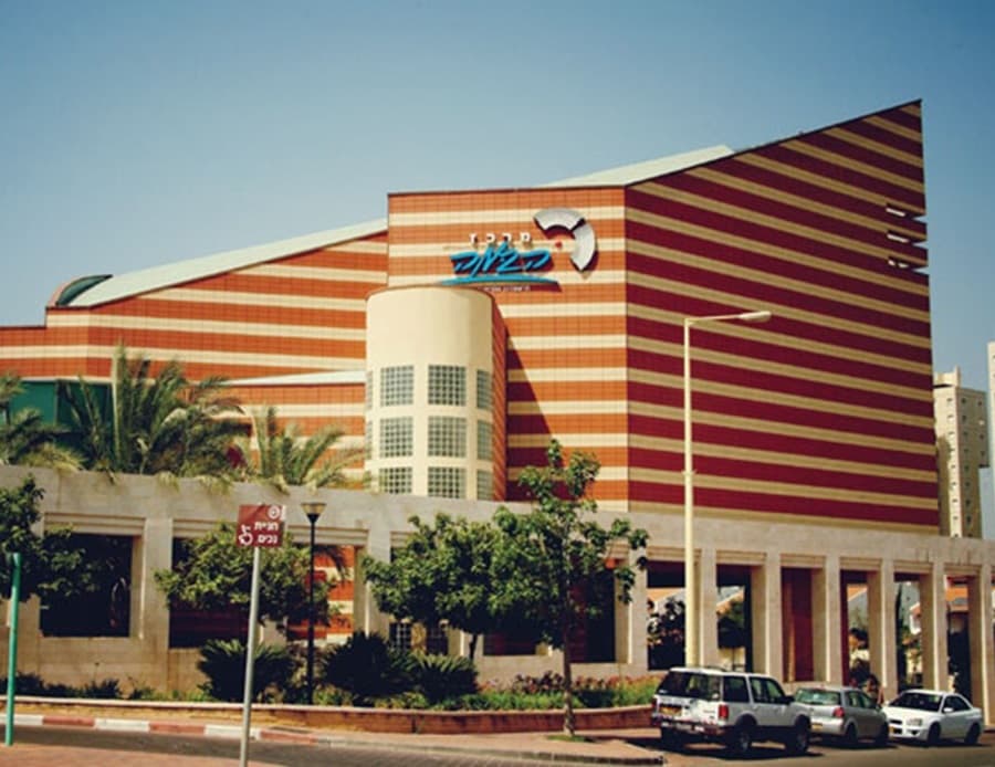 כרטיס יחיד להצגת תיאטרון מרכז הבמה גני תקווה