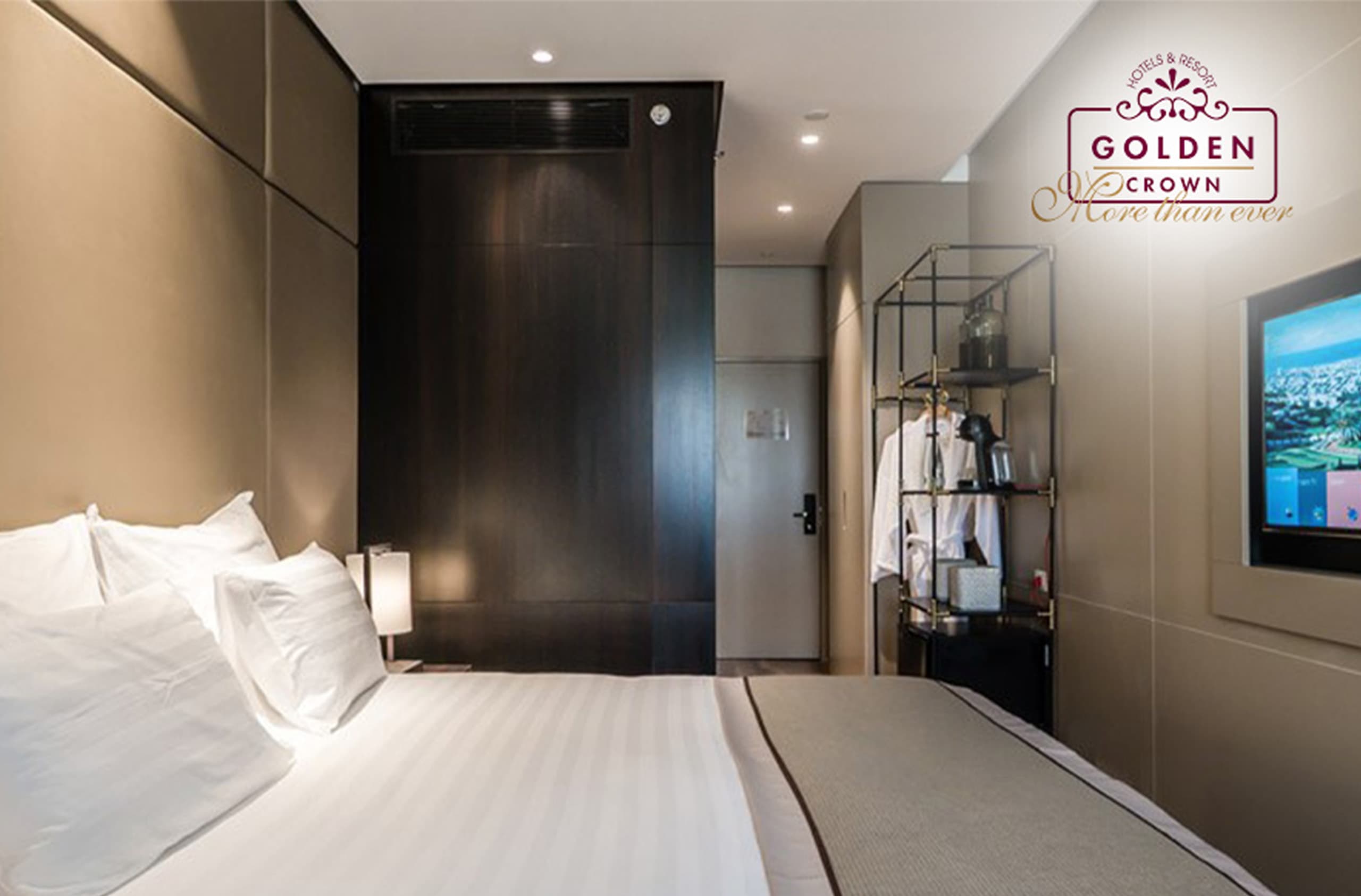 לילה זוגי באמצ"ש בחדר קלקס במלון גולדן קראון חיפה